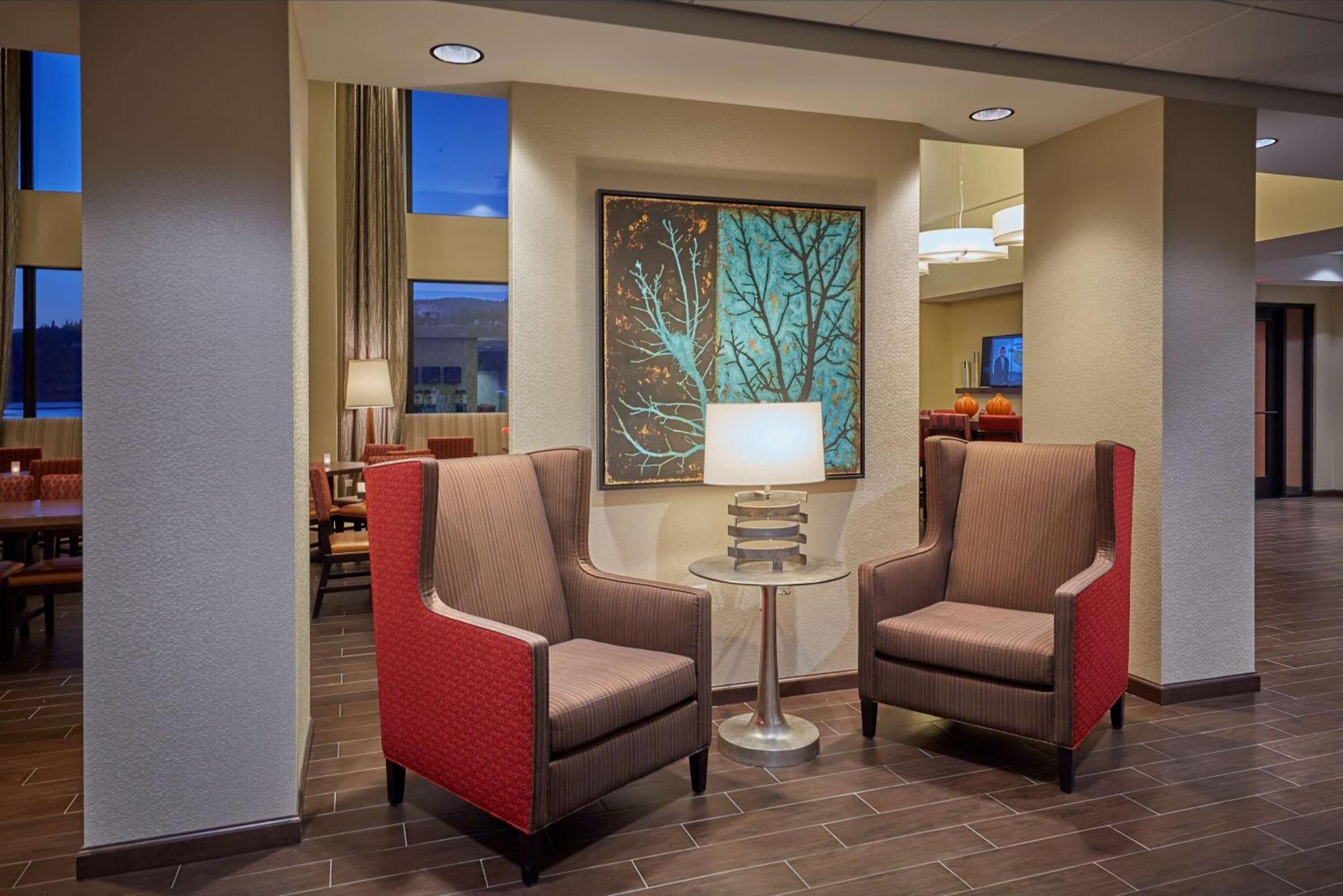 Hampton Inn & Suites Hood River Buitenkant foto