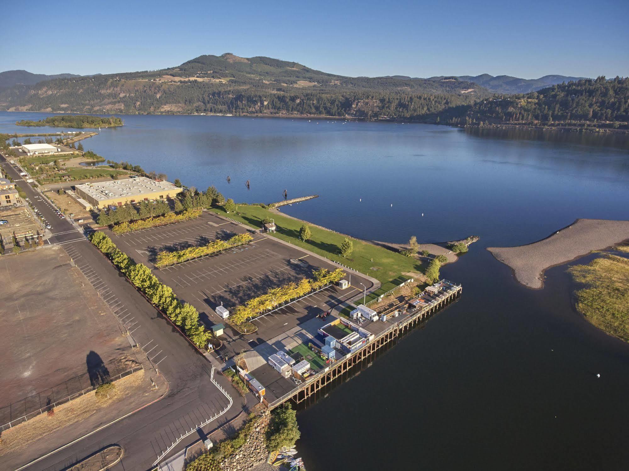 Hampton Inn & Suites Hood River Buitenkant foto